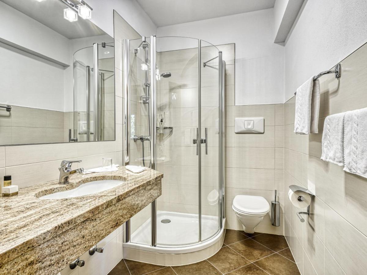 Hotel Traubenheim Тіроло Екстер'єр фото