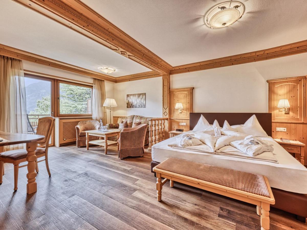 Hotel Traubenheim Тіроло Екстер'єр фото