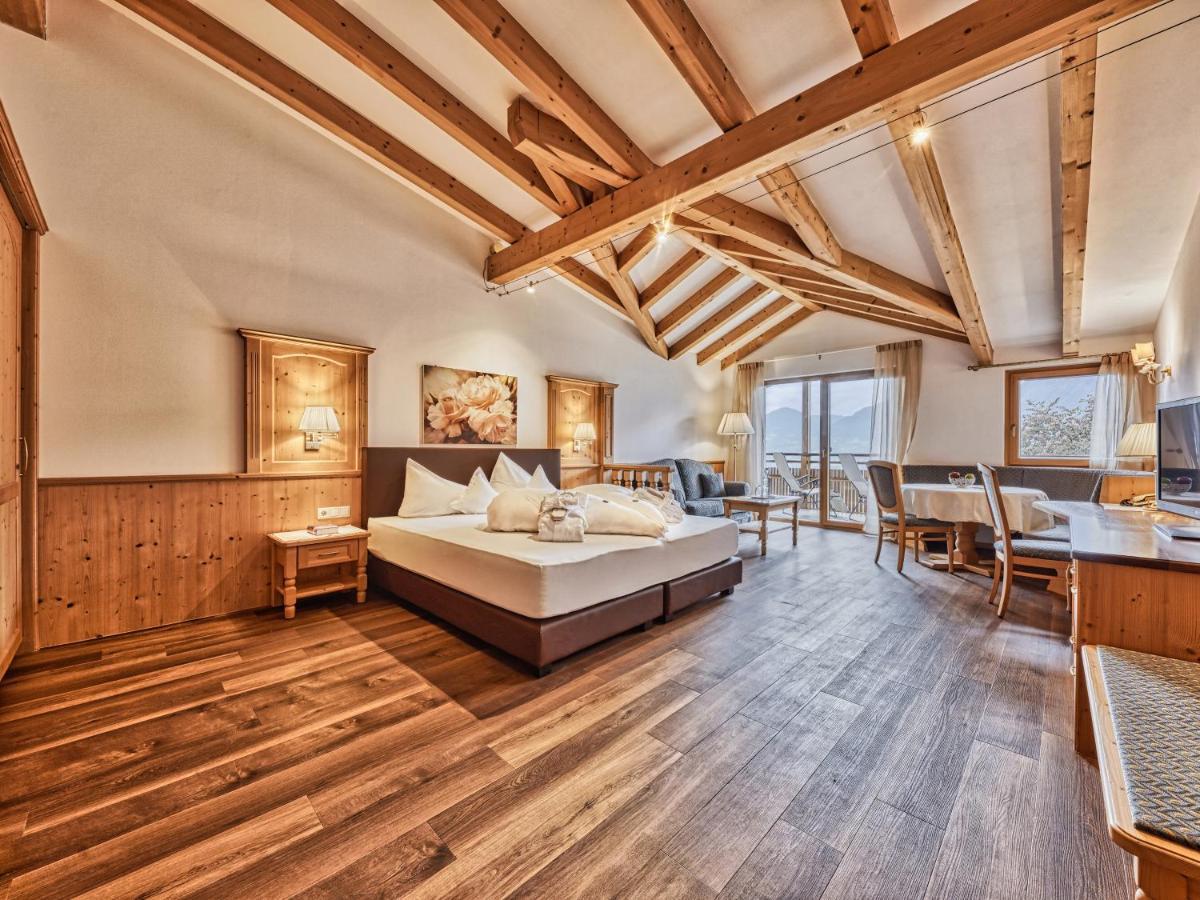 Hotel Traubenheim Тіроло Екстер'єр фото